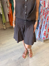 Load image into Gallery viewer, SUMMER LINEN SKORT - 3 COLOURS
