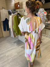 Load image into Gallery viewer, BLOSSOM BELT TIE DRESS
