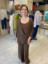 Load image into Gallery viewer, SEVILLE SILK WIDE LEG PANT- COCOA
