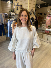 Load image into Gallery viewer, PUFFBALL SLEEVE LINEN TOP - 2 COLOURS

