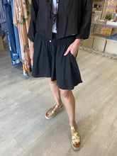 Load image into Gallery viewer, SUMMER LINEN SKORT - 2 COLOURS
