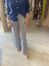 Load image into Gallery viewer, Andy Wide Leg Pants
