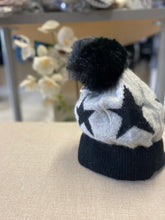 Load image into Gallery viewer, STAR bobble hat
