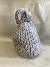 Load image into Gallery viewer, POLLY Pom Pom hat
